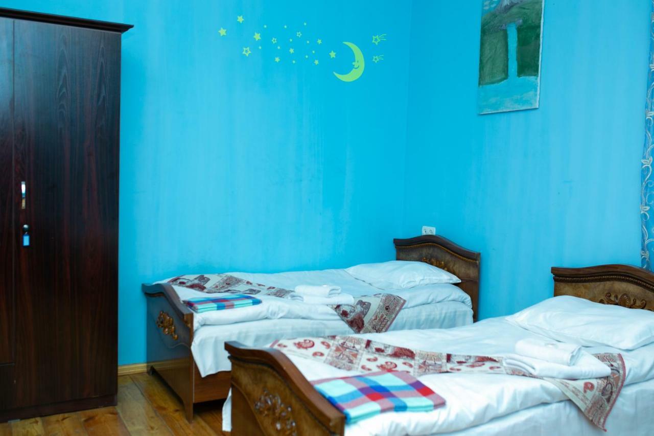 Khurma Hostel Ganja Bagian luar foto