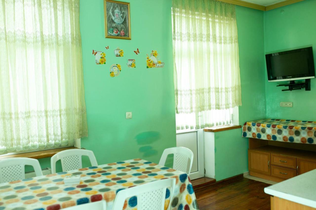 Khurma Hostel Ganja Bagian luar foto